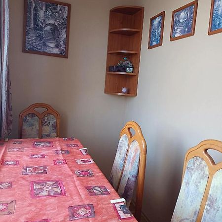 Prijemne Bydleni Na Vylety Po Okoli Apartment Klatovy Luaran gambar